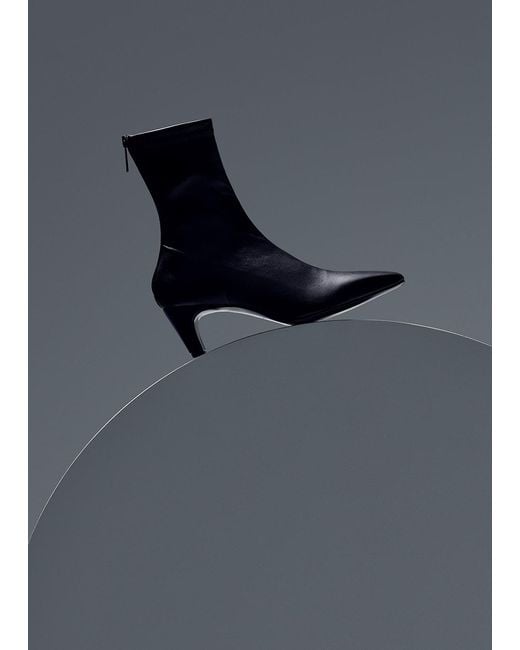 ESSEN Black X Glove Boot