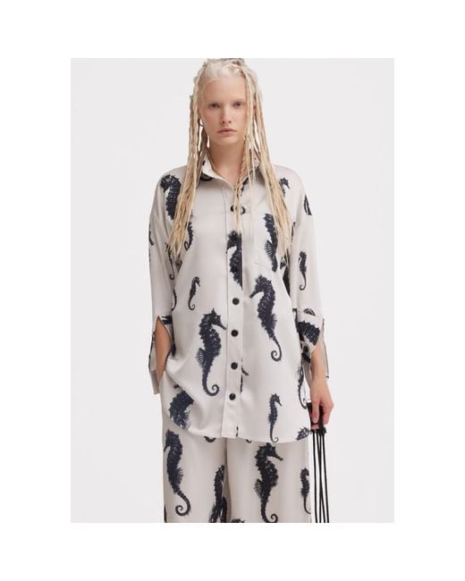 Julia Allert White Seahorse Print Oversized Shirt – Ivory
