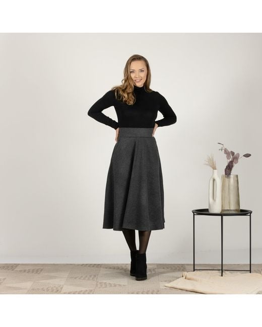 Nikka Place Gray Wool Midi Skirt With High Waist & Pockets