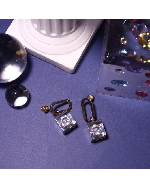 Iostudio Metallic Sparkle Oval Earring