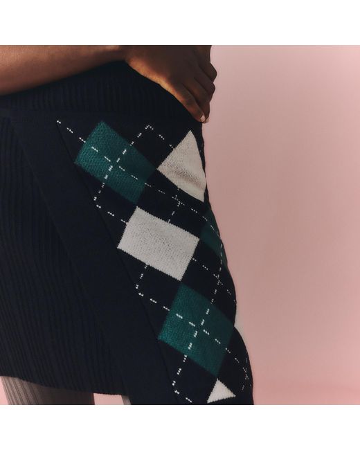 Fully Fashioning Black Bronx Skirt