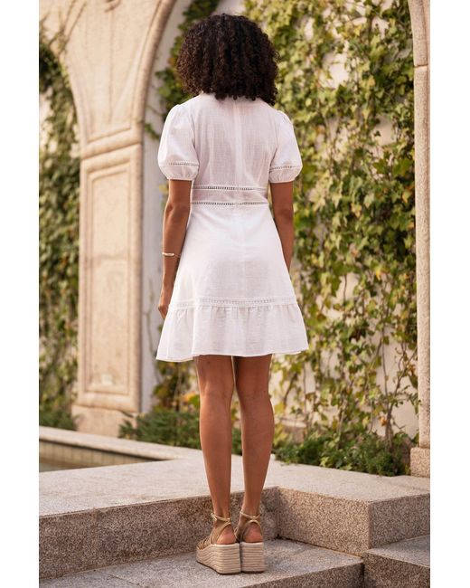 Yumi' White Lace Trim V Neck Dress