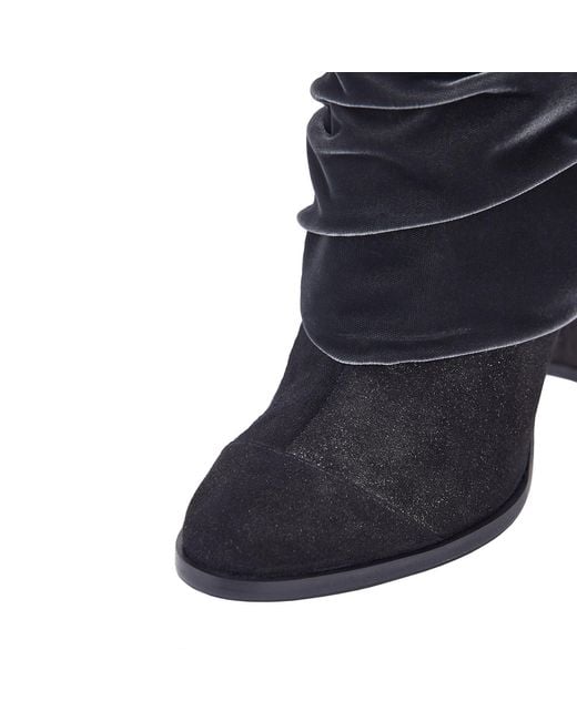 Moon D'elle Black Quasar