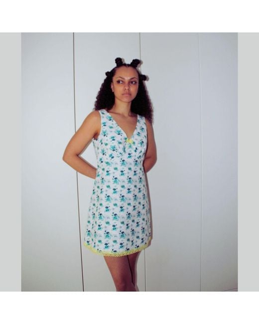 Couture to Your Door Blue Mini Floral Babydoll Mod Dress