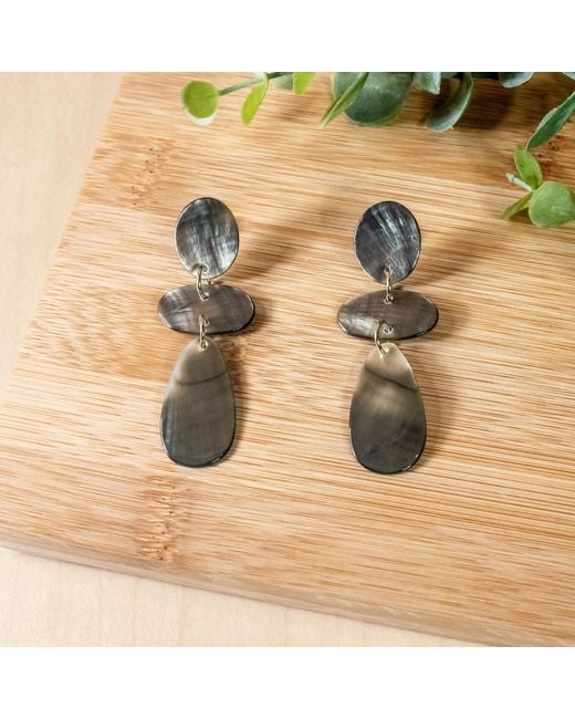 LIKHÂ Black Raindrop Mother-Of-Pearl Earrings