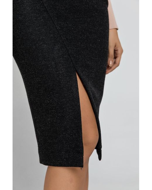 Conquista Black Mouflon Pencil Skirt