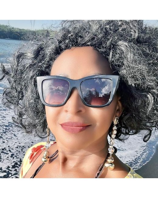 Velvet Eyewear Brown Square Sunglass Style