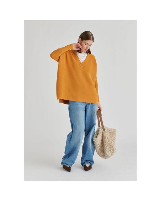Paisie Orange V-Neck Ribbed Jumper