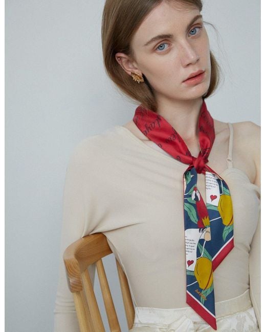 Lost Pattern Red El Amor Silk Twilly Neck Bow