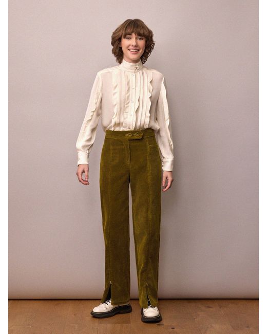 Amanda Thompson Couture White Frankie Shirt Off