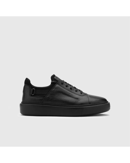 Ilvi Black Nigora Floater Leather Sneaker for men