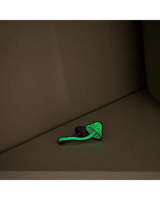 Make Heads Turn Green Enamel Pin Magic Mushroom