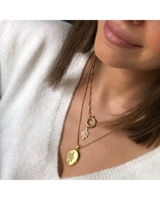 LINYA JEWELLERY Metallic Pole Star Locked Pearl Chain Necklace
