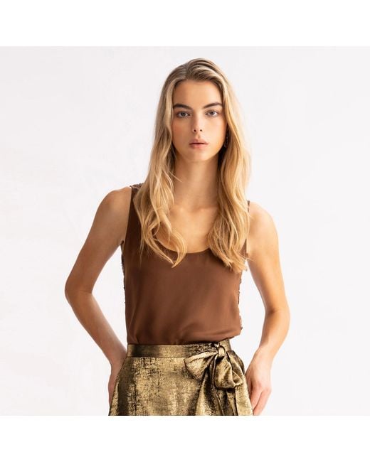 Emma Wallace Brown Clay Top