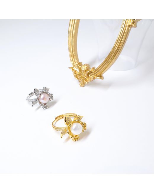 Ninemoo Metallic Sakura Pearl Ring
