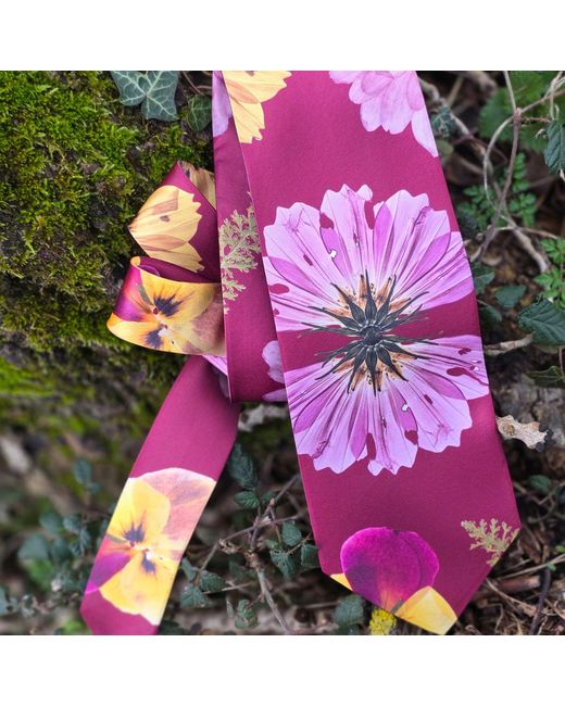 Baines London Red Joy Floral Design Satin Suit Tie