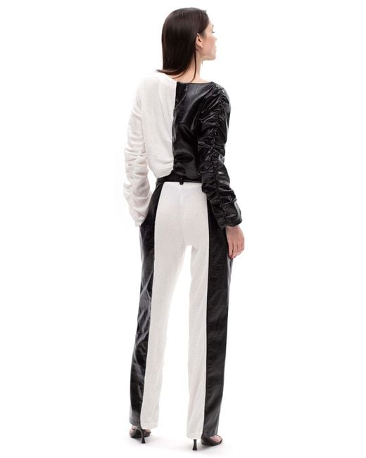 Maison Bogomil Black Split Motion – Cropped Top