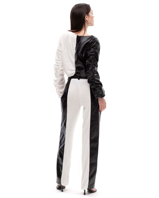 Maison Bogomil Black Split Motion – Cropped Top