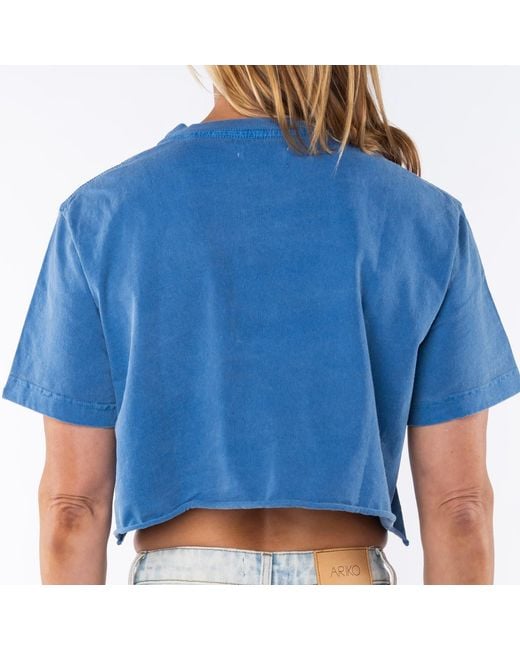Ariko Blue Wave Beach Crop Tee