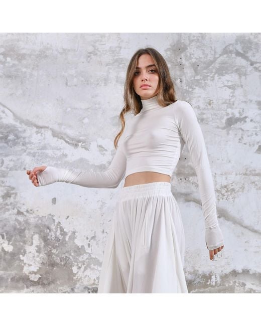 Zhenabia White Na Body
