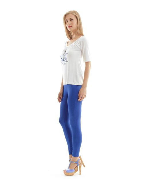 Conquista White Top With Print & Gathered Neckline