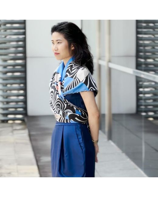 Momme Studio Blue Entrancing Individuals