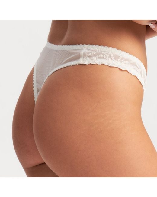 Daily Underwear White String Panties Crema