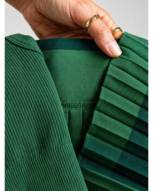 Altra Volta Green Emerald Edge Racerback Top