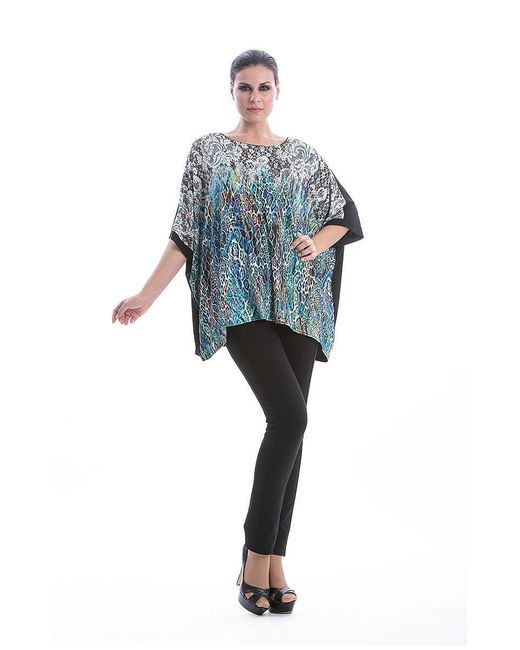 Conquista Green Oversized Patterned Top