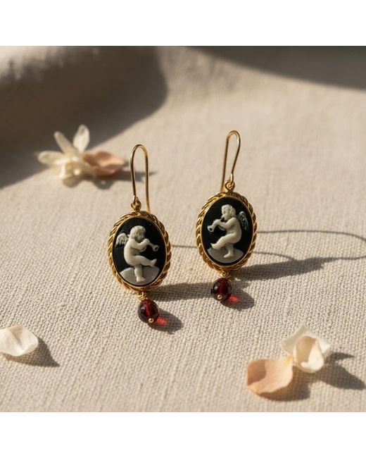 Vintouch Italy Blue Playing Angels Cameo And Garnet Earrings