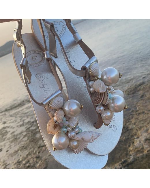Sibylla Delphica Blue Leather Sandals With Shells