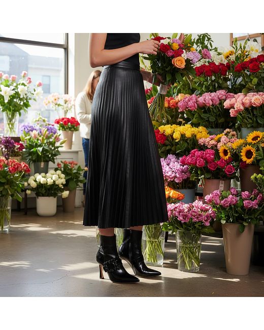 Beautiisoles by Robyn Shreiber Made in Italy Black Tammi Patent Leather Comfortable Ankle Bootie Valentine Evening Party