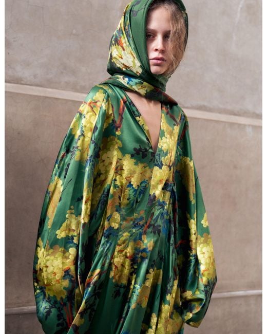 Klements Green Illuminated Acacia Giant Scarf