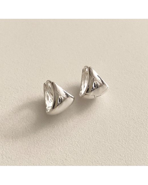 Cote Cache Metallic Triangle Dome Huggie Hoop Earrings