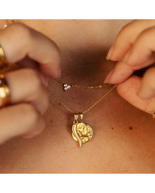 Mickey's Girl Metallic Moneta Chili Waterpoof Necklace
