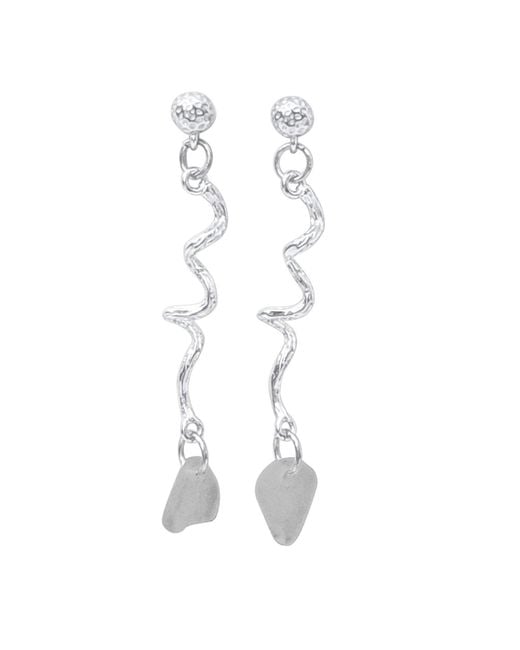 Glassy White Skum Swirl Earrings