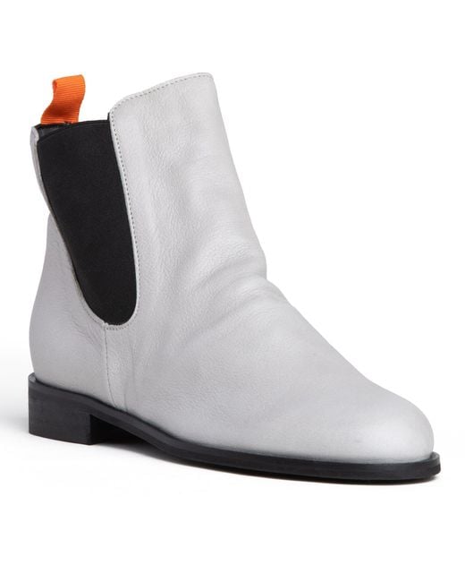 Beautiisoles by Robyn Shreiber Made in Italy White Neutrals Reba Off- Leather Flat Chelsea Ankle Bootie