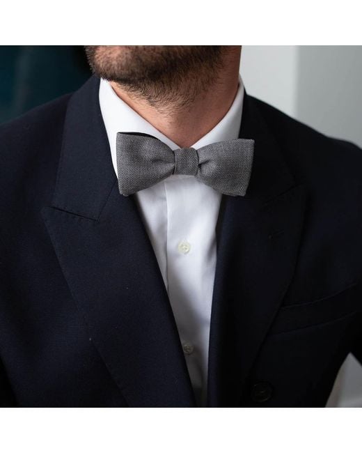 LE COLONEL Gray Italian Wool Bow Tie for men