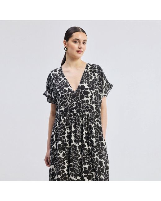 REISTOR Black Deep V-Neck Maxi Dress With Front Gathers