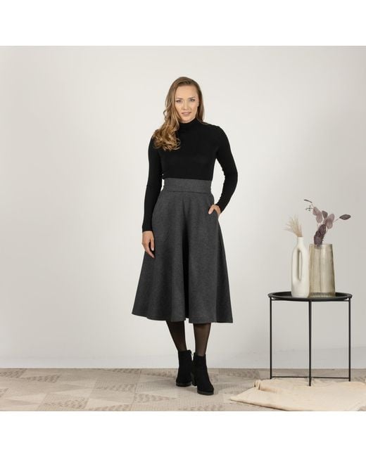 Nikka Place Gray Wool Midi Skirt With High Waist & Pockets