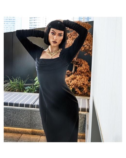 NALÈ Black Ava Ruched Sleeves Bodycon Dress