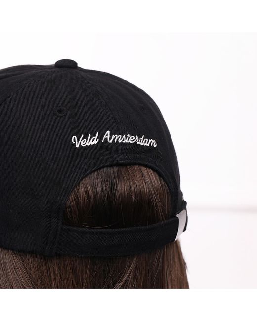 VLD Black Venice Va Script Cap