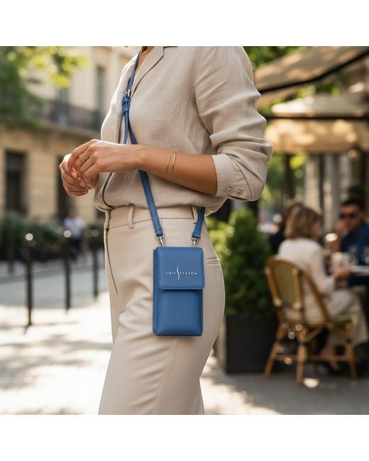 Luis Steven Blue Smartphone Pouch
