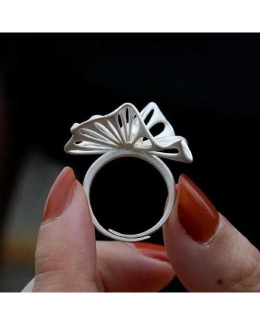 Ormiro White Spellflower Pearl & Sterling Ring