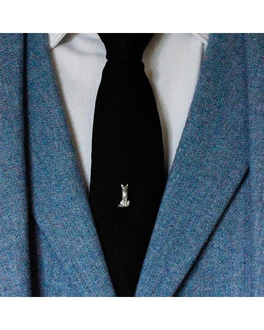Lee Renee White Fox Lapel Pin – Sitting for men