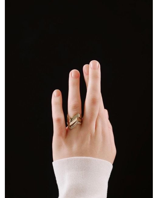 Dime Tribe Metallic Zigzag-Shaped Diamond Detailed Ring