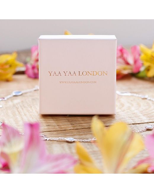 YAA YAA LONDON Metallic White Ivory Determination Gold Gemstone Earrings