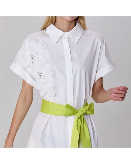Smart and Joy White Minimalist Shirt Dress And Contrasted Belt