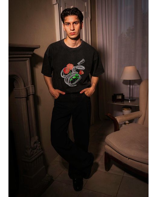 Éclectique Black Rose Graphic T-Shirt for men
