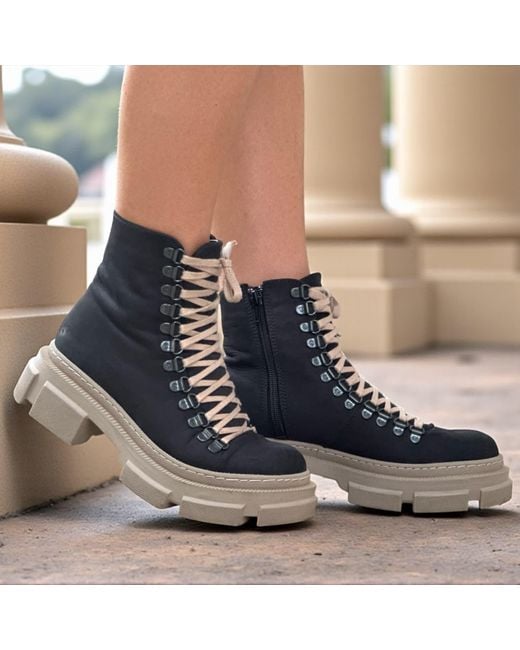Adrenaline Fashion Black Designer Genuine Leather Chunky Lace-Up Ankle Boots With Sole